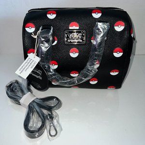 Loungefly Pokemon Handbag/Purse Poke Ball Black detachable and adjustable strap